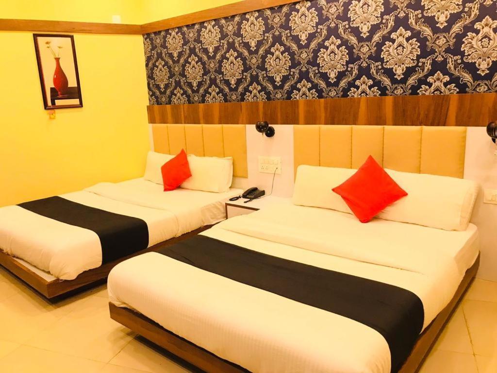 Hotel Keerthana Puttur Puttur  المظهر الخارجي الصورة