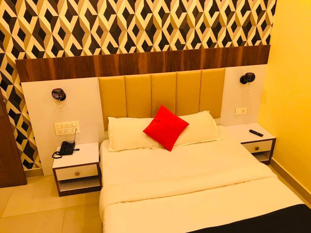 Hotel Keerthana Puttur Puttur  المظهر الخارجي الصورة